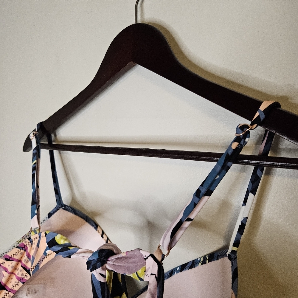Raisins Tropical Print Women's Swim Top Bikini Black Rock Padded Bra Large Cute - Picture 9 of 10